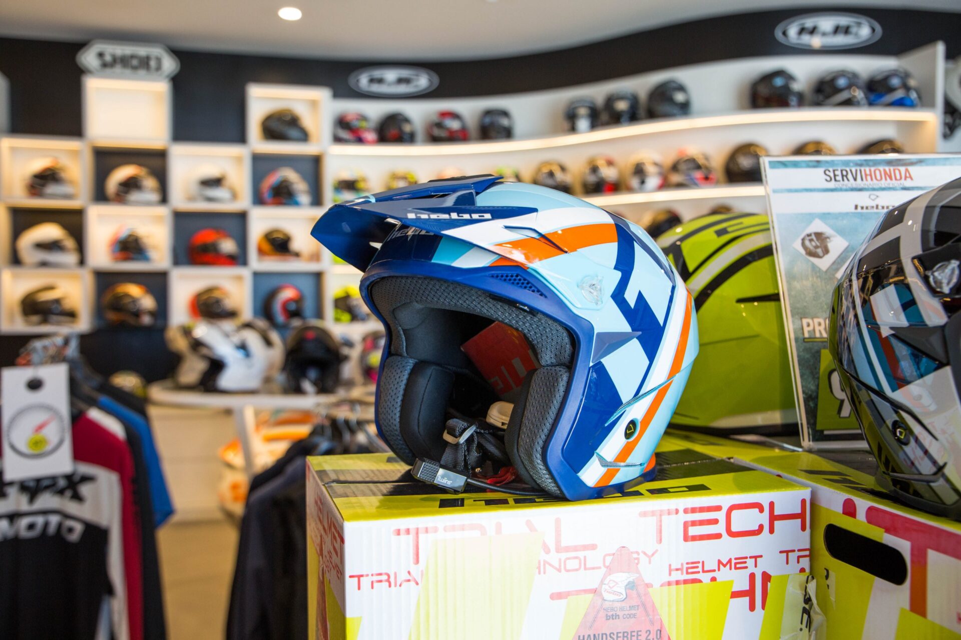 SERVIHONDA CASCOS CON INTERCOMUNICADORES